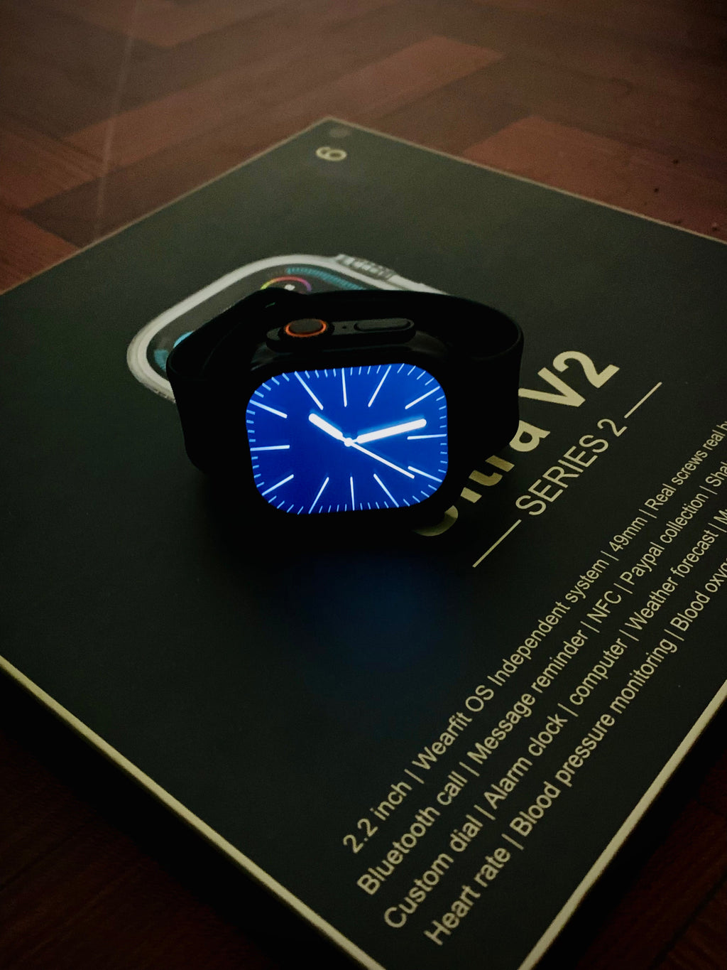 V2 Ultra 2.2' Large Screen With 4 Straps Smartwatch For Men and Women